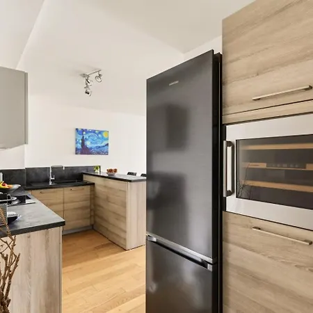 Bright & Comfortable 2br Near Le Marais - 11 París