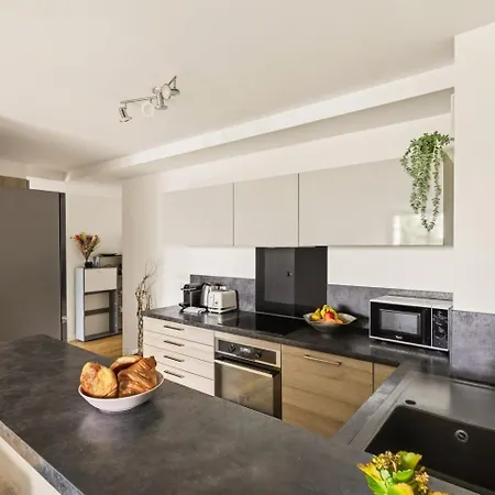 Bright & Comfortable 2br Near Le Marais - 11 아파트 파리